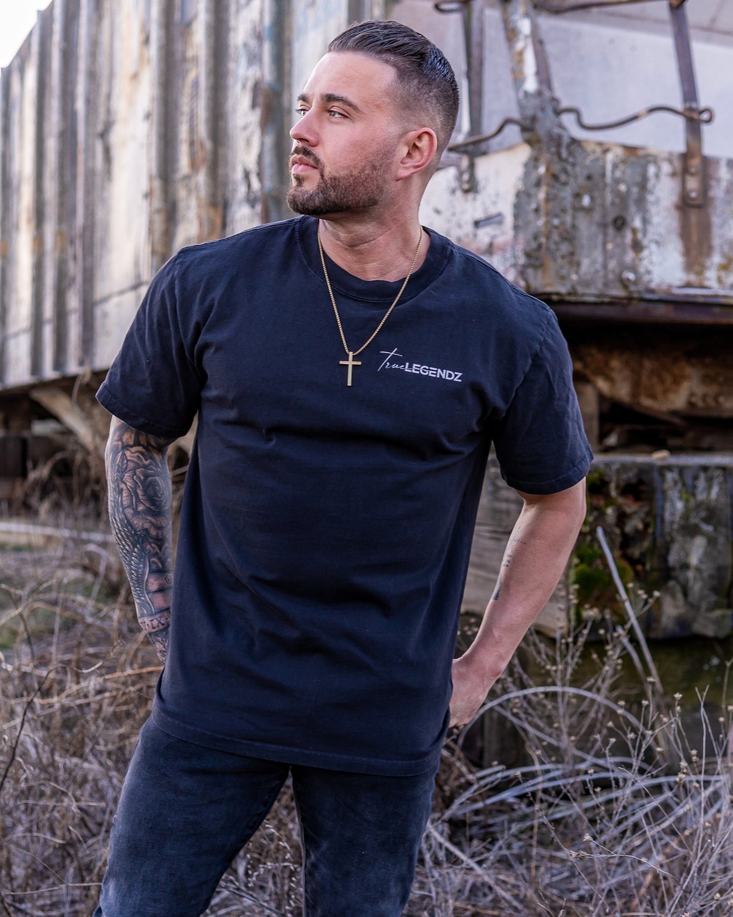 Oversized Tee 'JESUS LIVES'